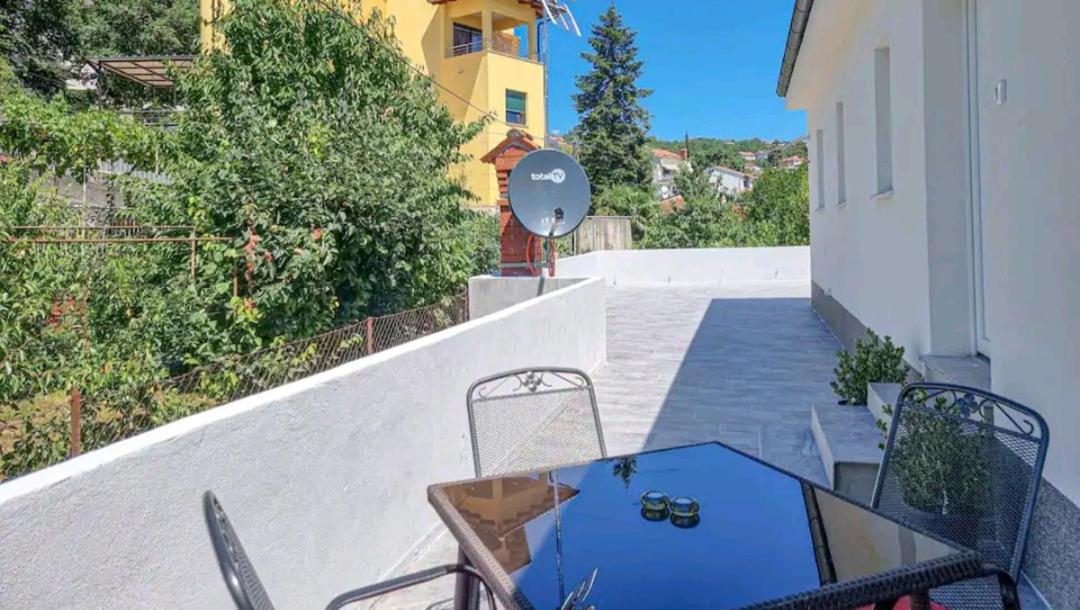 Vale Mare Apartment Opatija Exterior photo